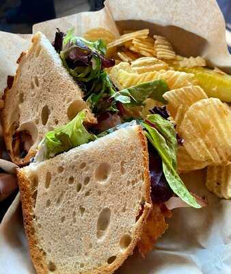 Plg Coffee House And Tavern