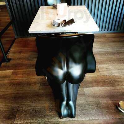 Osha Thai Noodle Cafe