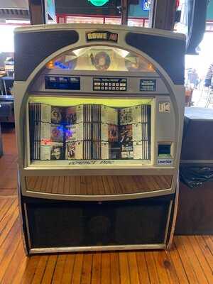 Ruby's Bar And Grill