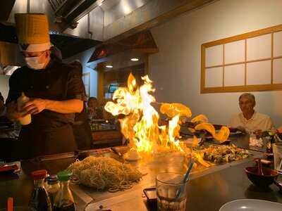 Kabuto Sushi Bar & Grill