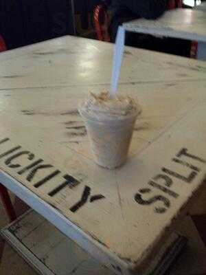 Lickity Split Frozen Custard & Sweets Llc