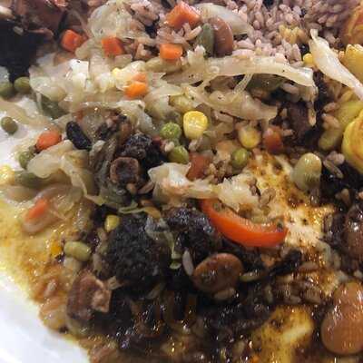 Mama's Carribean Grill