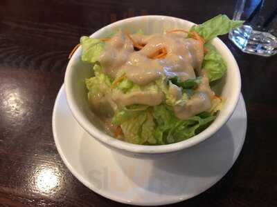 Pin-kaow Thai Cuisine Restaurant