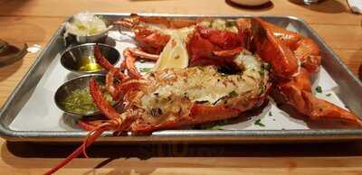 Emc Seafood & Raw Bar