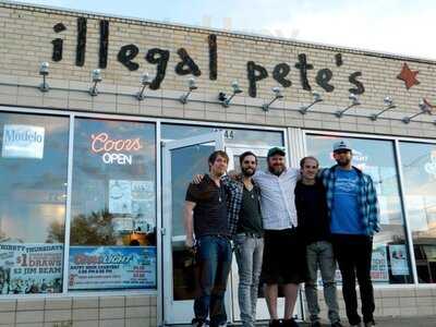 Illegal Pete's Du