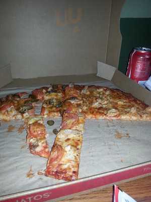 Donatos Pizza