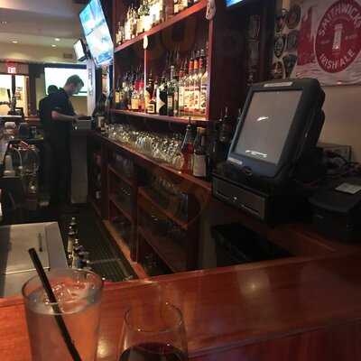 Across The Pond Restaurant & Pub