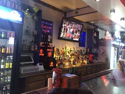 Basey's Downtown Grill & Spirits