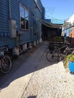 Fair Grinds Coffee House