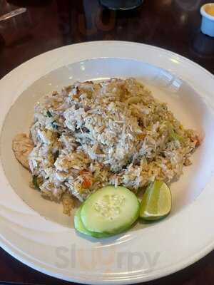 Ka Prow Thai And Sushi Bistro