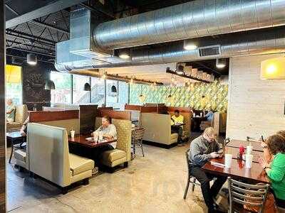 Showmars Dilworth (east Blvd)