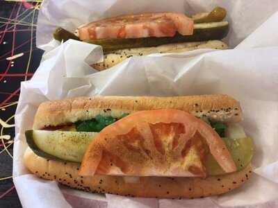 Mike's Chicago Hot Dogs