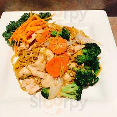 Manee Thai Cuisine In