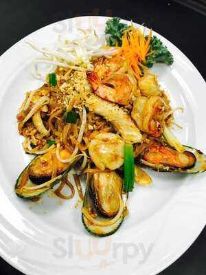Manee Thai Cuisine In
