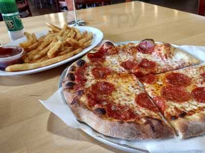 Farley's Pizzeria