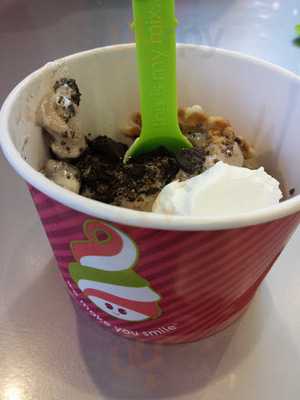 Menchie's Frozen Yogurt