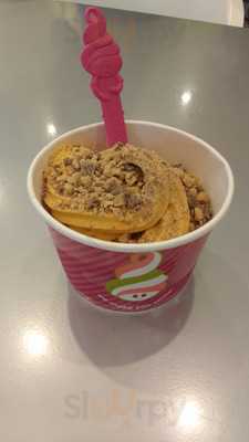 Menchie's Frozen Yogurt
