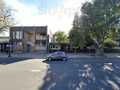 Streets Pub And Grub