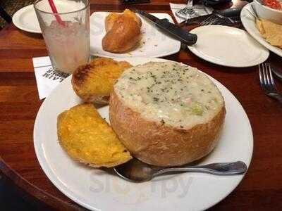 Claim Jumper Restaurants