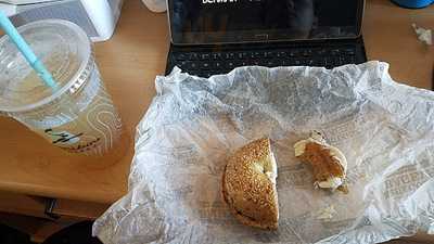 Bruegger's Bagels