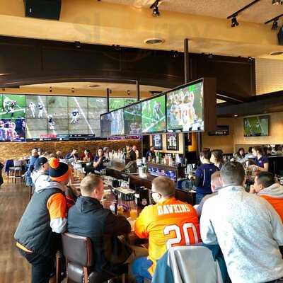 Tony C's Sports Bar & Grill