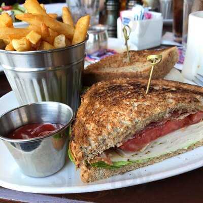 Tony C's Sports Bar & Grill