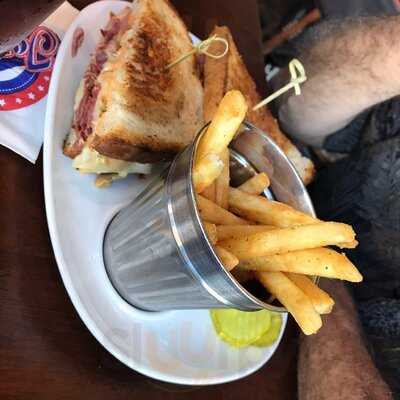 Tony C's Sports Bar & Grill