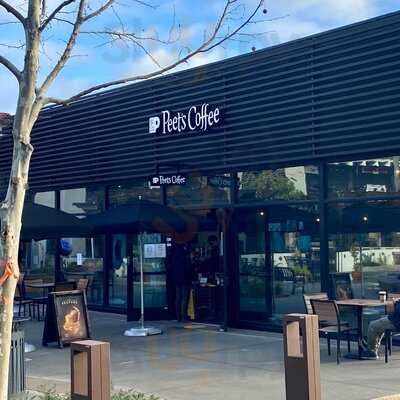 Peets Coffee & Tea
