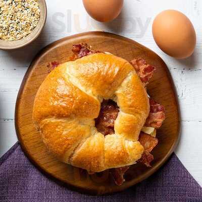 Beans & Brews Coffee House