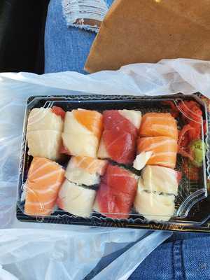 Sushi Bar