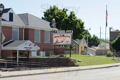 Little Demarinis Pizza