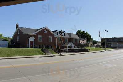 Little Demarinis Pizza