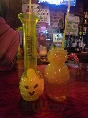 Little Tropical Isle