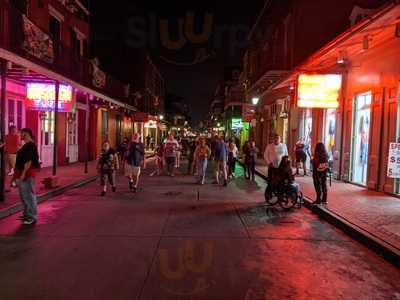 Little Tropical Isle