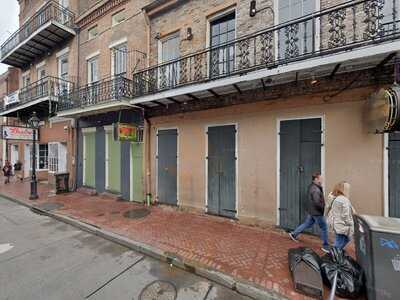 Little Tropical Isle