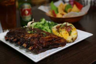 El Jalisco Grill & Cantina