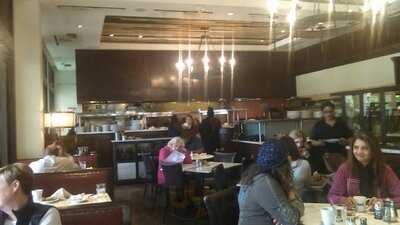 Bread Winners Cafe & Bakery