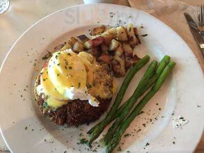 Bread Winners Cafe & Bakery