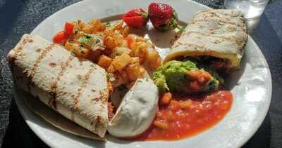 Mullanes Bar & Grill