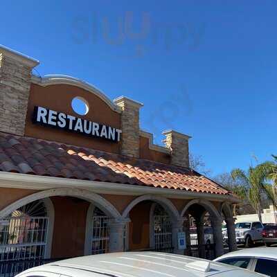 Vallarta Grill & Bar