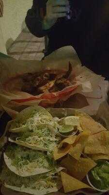 Hole In The Wall Pub