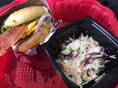 Red Robin Gourmet Burgers