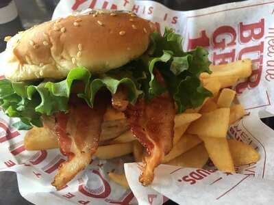 Red Robin Gourmet Burgers