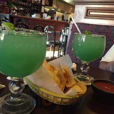 Charritos Restaurante Taqueria