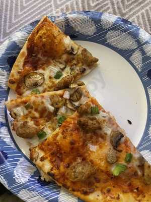 Newtown Village Tavern