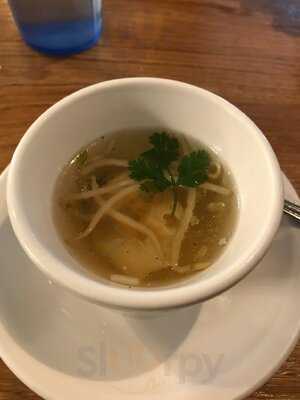 Thai House Restaurant