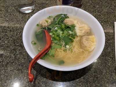 Ruby 8 Noodles And Sushi