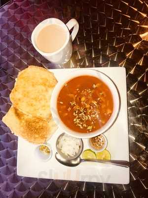 Juice Smoothies & Grill