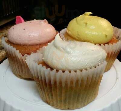 Endulge Cupcakes