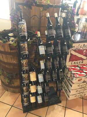 Captain's Tavern Seafood Market